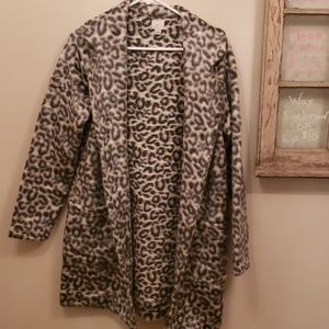 A new day snow leopard jacket meduim faux fur